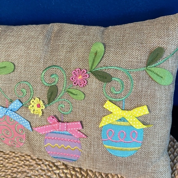 NWOT National Tree Company Decorated Eggs Decorative Pillow, Beige, Easter 15” - Picture 3 of 4